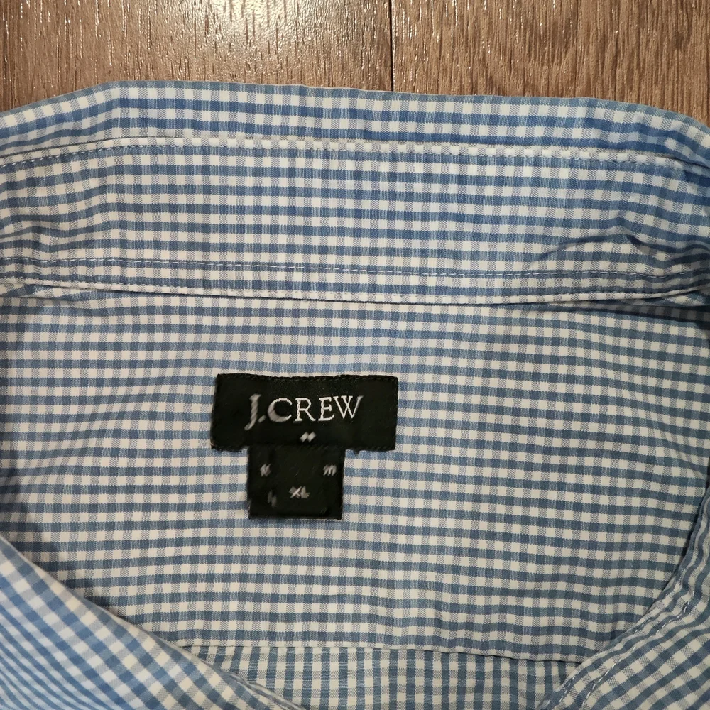 J.Crew Men's Blue Checkered Shirt